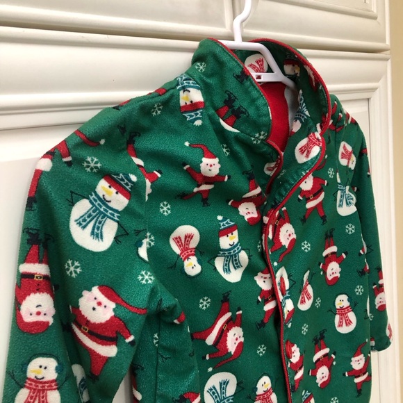 Carter’s 2 pc. fleece Christmas theme pajamas - Picture 3 of 10